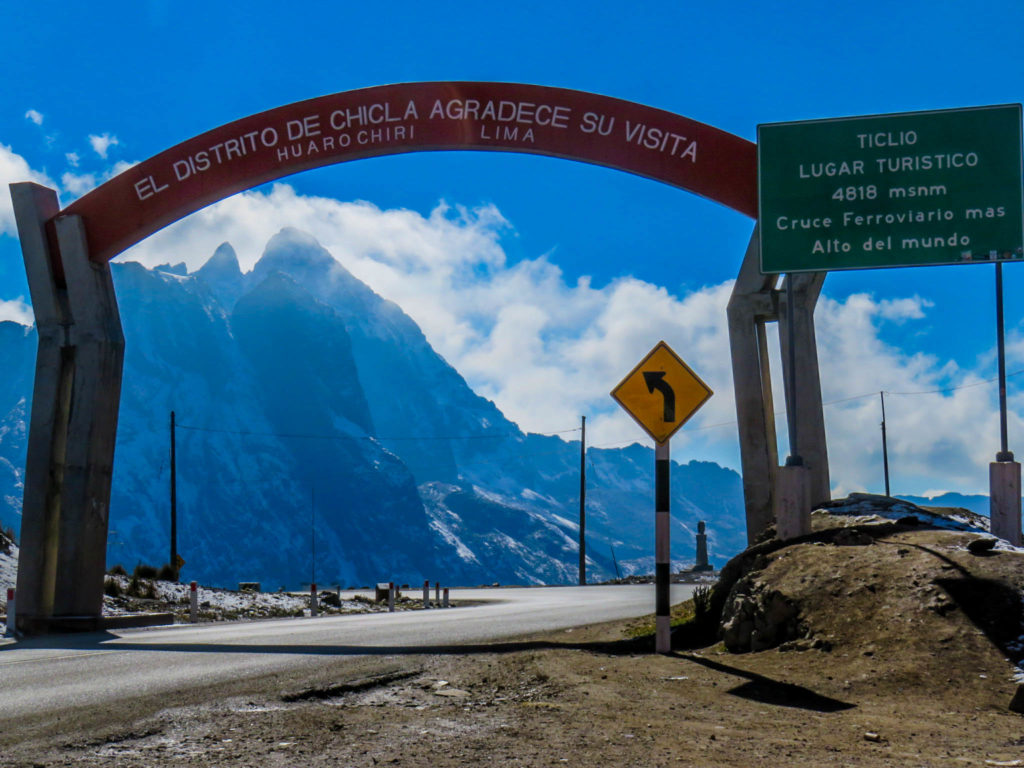 Ticlio Andean mountain pass, central Peru, 2015. Photo: T.M. Adair